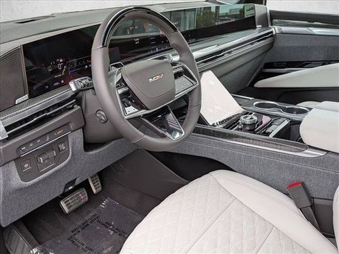 Used 2026 Cadillac Escalade V w/ LPO, Floor Liner Package AWD/4WD image 10