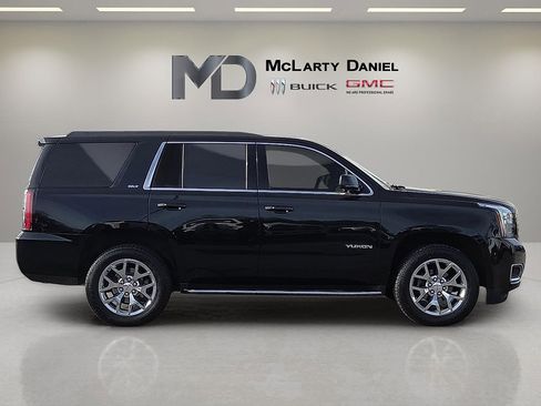 Used 2019 GMC Yukon SLT w/ Open Road Package image 6