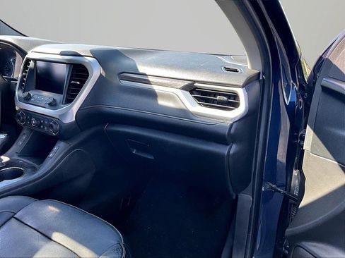 Used 2017 GMC Acadia SLT FWD image 18