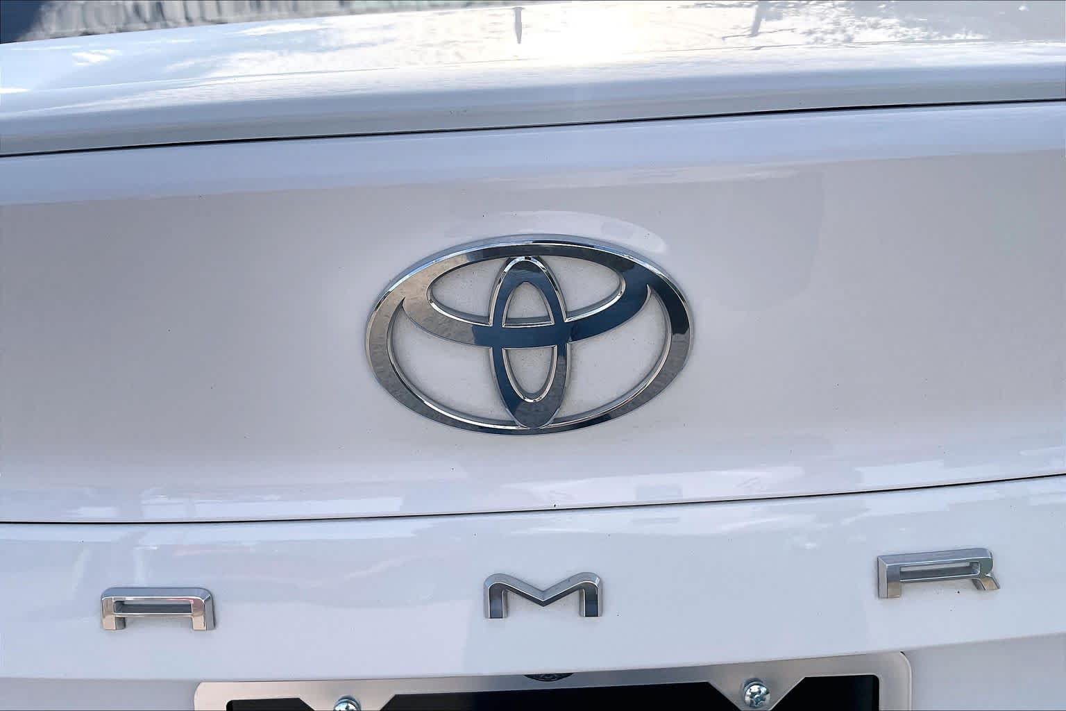 Used 2026 Toyota Camry LE w/ Convenience Package FWD image 30