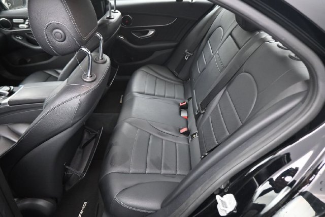 Used 2015 Mercedes-Benz C 300 Sedan image 19