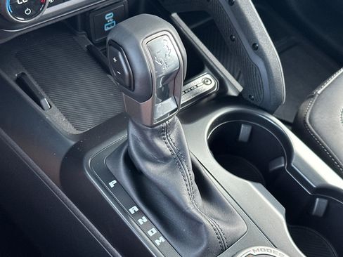 New 2025 Ford Bronco Badlands w/ Sasquatch Package image 23