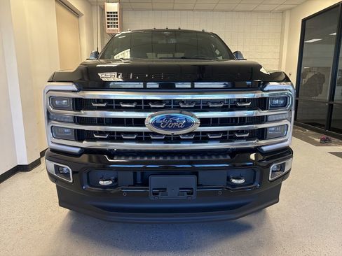 Used 2024 Ford F250 Platinum AWD/4WD image 53