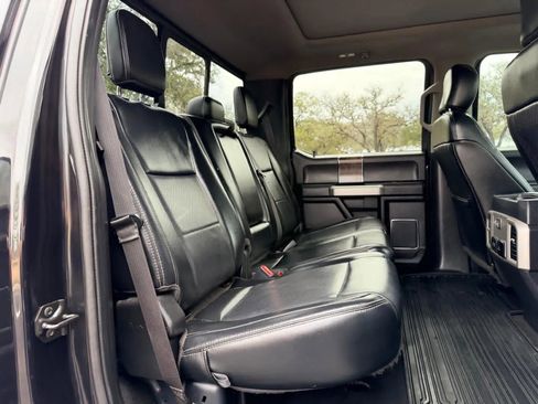 Used 2019 Ford F250 Lariat w/ Lariat Ultimate Package image 22