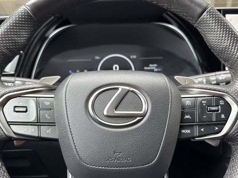 Certified 2025 Lexus TX 500h AWD image 27