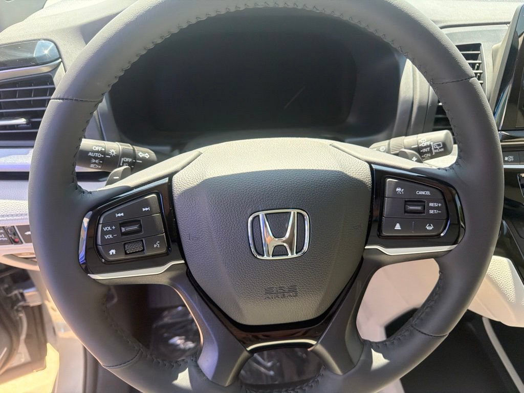 New 2026 Honda Odyssey Touring image 19
