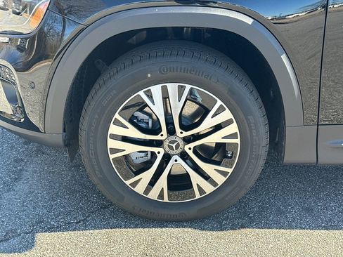 New 2026 Mercedes-Benz GLB 250 image 12