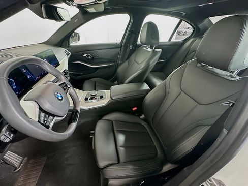 Used 2025 BMW 330i xDrive Sedan image 13