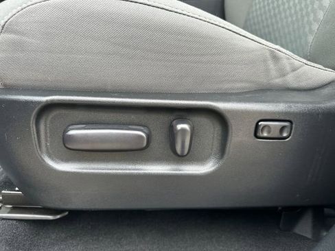 Used 2022 Toyota Tacoma SR5 image 30