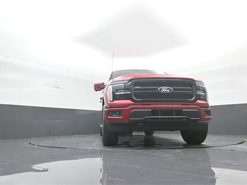 New 2025 Ford F150 Lariat w/ Equipment Group 502A High image 24