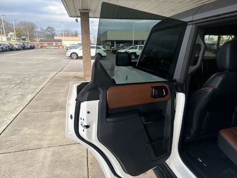 Certified 2024 Ford Bronco Outer Banks image 12
