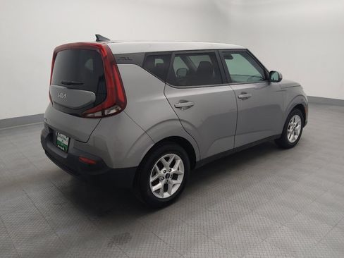 Used 2022 Kia Soul LX w/ Technology Package FWD image 10