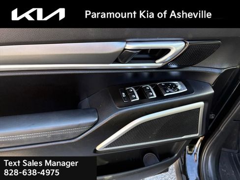 Used 2020 Kia Telluride S image 24