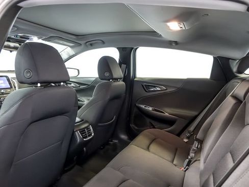 Used 2023 Chevrolet Malibu LT FWD image 15