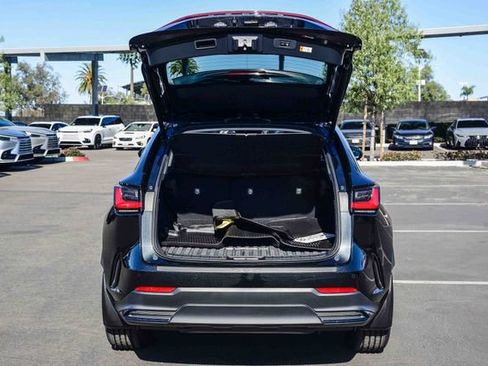 Used 2025 Lexus NX 350h 350h Premium image 31