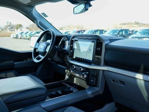 Used 2022 Ford F150 XLT w/ Equipment Group 302A High image 14