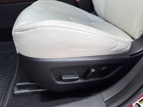 Used 2021 MAZDA CX-30 AWD 2.5 S w/ Premium Package image 12