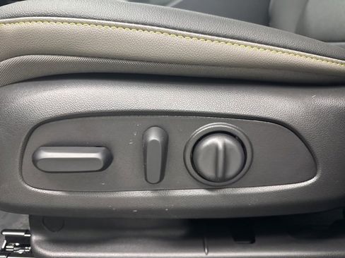 New 2026 Chevrolet Trax ACTIV w/ Driver Confidence Package image 10