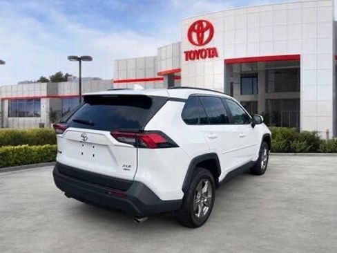 Used 2024 Toyota RAV4 XLE w/ Convenience Package AWD/4WD image 7