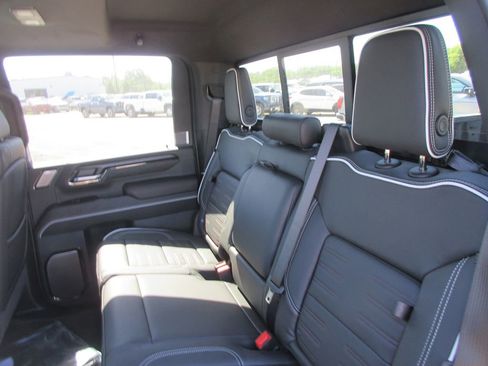 New 2026 GMC Sierra 2500 AT4X w/ AT4X AEV Edition AWD/4WD image 14