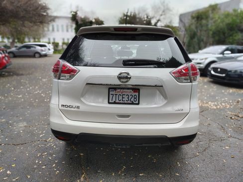 Used 2016 Nissan Rogue S image 16