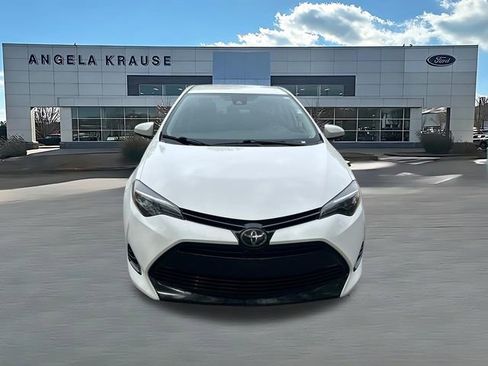 Used 2018 Toyota Corolla L FWD image 2