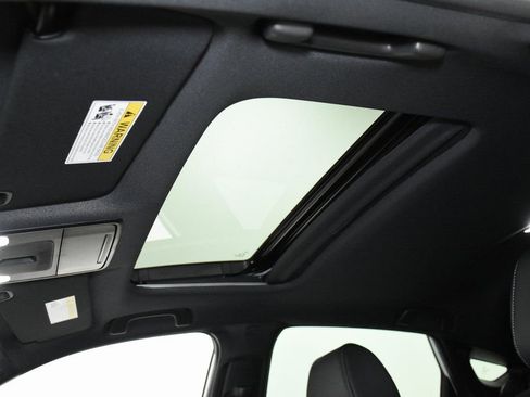 New 2025 Acura Integra A-Spec image 7