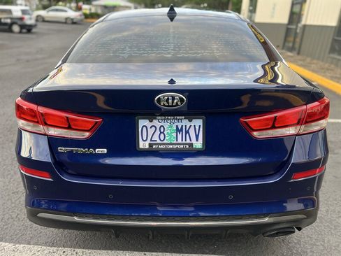 Used 2020 Kia Optima LX FWD image 4
