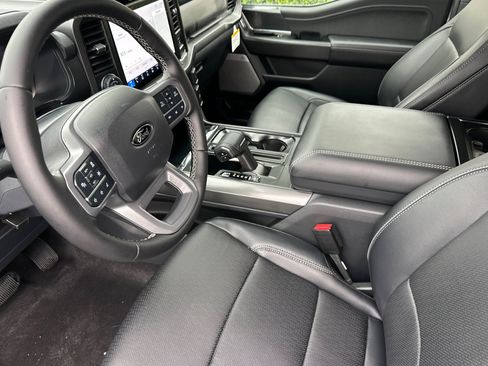 New 2025 Ford F150 Lariat w/ Equipment Group 501A Mid image 10