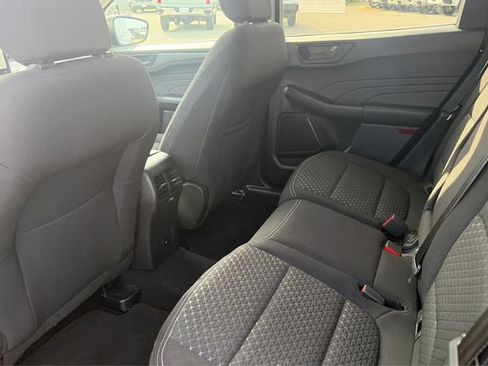 Used 2023 Ford Escape Active w/ Tech Pack #1 AWD/4WD image 10