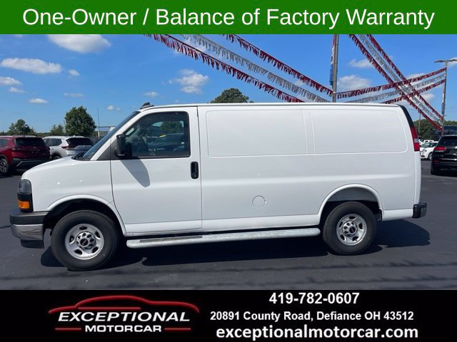 Used 2025 GMC Savana 2500 w/ Driver Convenience Package RWD image 2