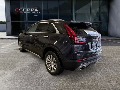 Certified 2023 Cadillac XT4 Premium Luxury image 2