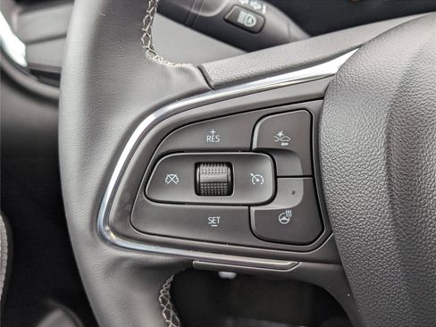 Used 2025 Buick Encore GX Avenir w/ Avenir Technology Package image 26