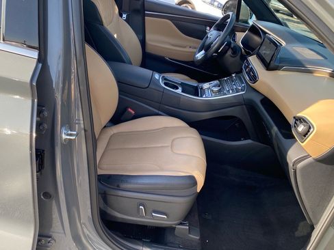 Used 2023 Hyundai Santa Fe Calligraphy image 27