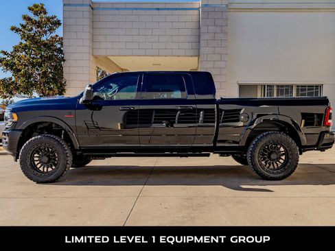 Used 2024 RAM 2500 Limited image 6