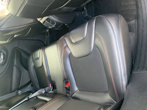 Used 2020 Jeep Cherokee Trailhawk AWD/4WD image 15