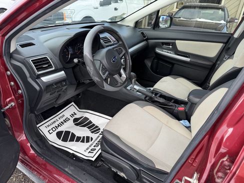 Used 2017 Subaru Crosstrek 2.0i Premium w/ Moonroof Package image 6