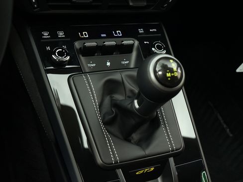 Used 2026 Porsche 911 GT3 image 18
