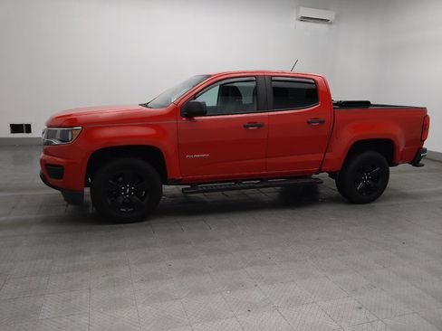 Used 2019 Chevrolet Colorado W/T RWD image 2