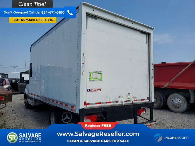 Used 2021 Freightliner Sprinter 3500 RWD image 3