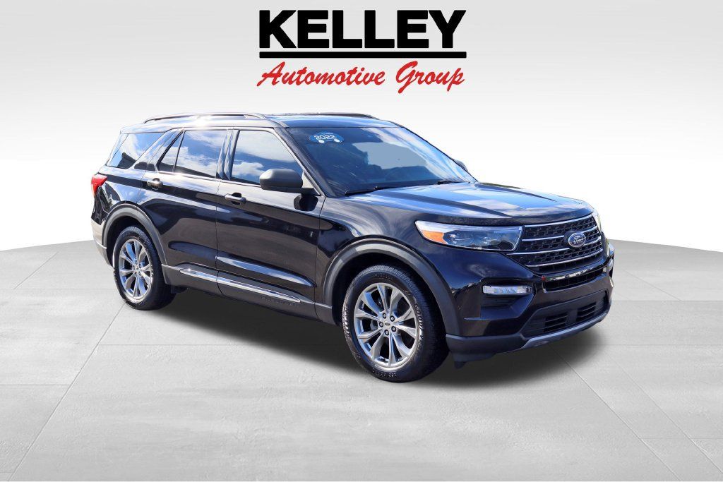 Used 2022 Ford Explorer XLT w/ Equipment Group 202A RWD image 1