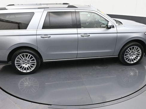 Used 2024 Ford Expedition Max Limited image 40