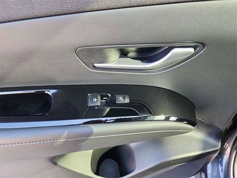Certified 2023 Hyundai Tucson Limited image 26
