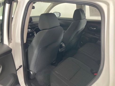 Used 2024 Honda HR-V LX image 14