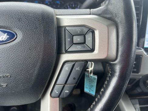 Certified 2022 Ford F250 Lariat w/ Lariat Value Package image 27