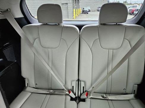 Used 2022 Kia Sorento SX Prestige image 29