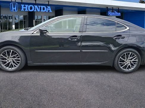 Used 2017 Lexus ES 350 w/ Navigation System Package FWD image 5