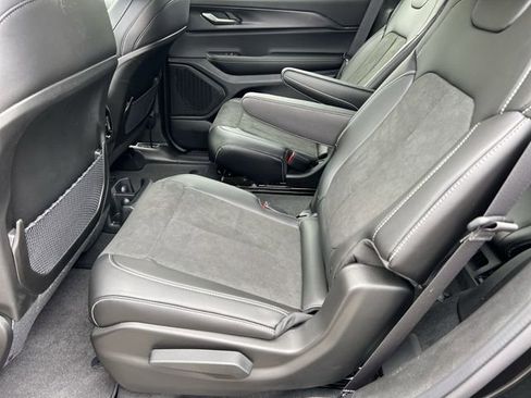 New 2025 Jeep Grand Cherokee L Altitude AWD/4WD image 18