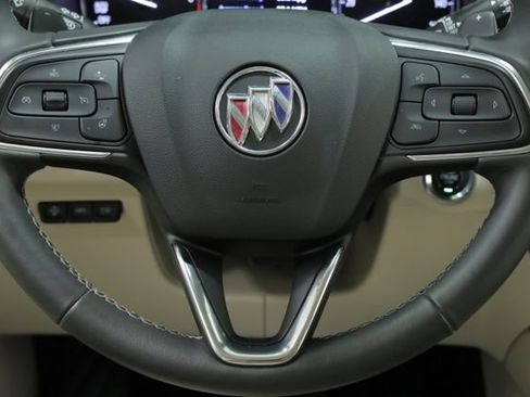 Used 2022 Buick Envision Avenir w/ Technology Package II image 13