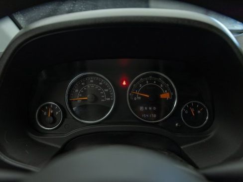 Used 2016 Jeep Compass Latitude image 22